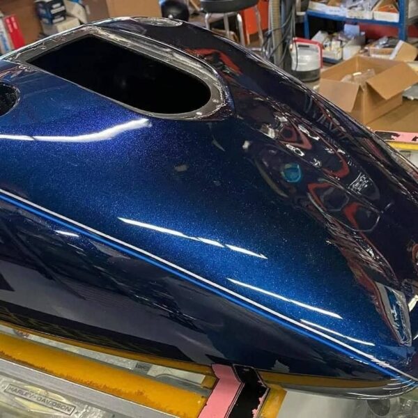 dyna gas tank 2009