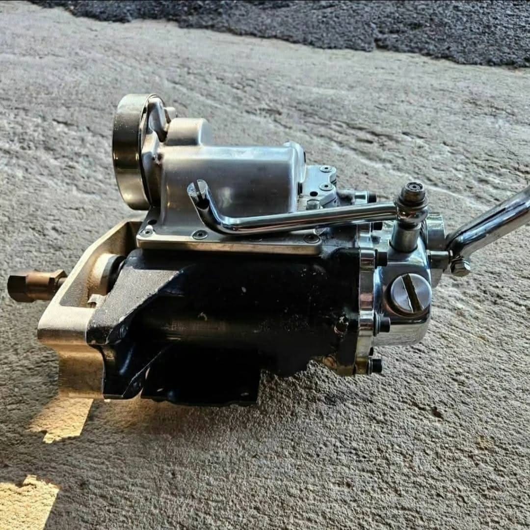 4 speed trans,1977 date code,spins nicely and shifts through all gears perfectlynvery nice tranny